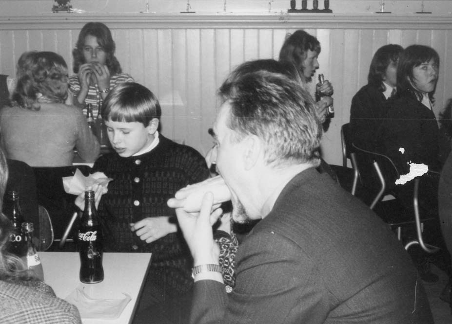 1971 ca  Bispevisitas Ungdomsmøte på Stenbekk
